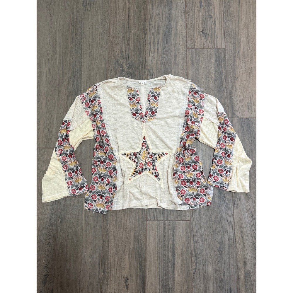 POL Paradise in Cream V Neck Top Star Patch Beaded Detailing Large